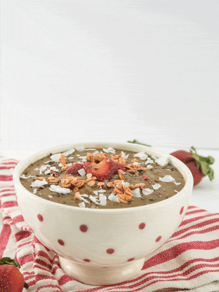Chocolate Covered Strawberry Smoothie Bowl | Sip + Spice