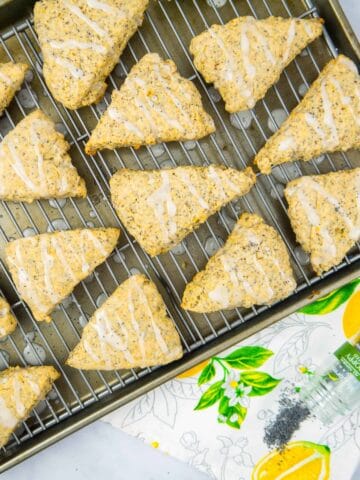 Vegan Lemon Poppy Seed Scones | Sip + Spice #vegan #breakfast