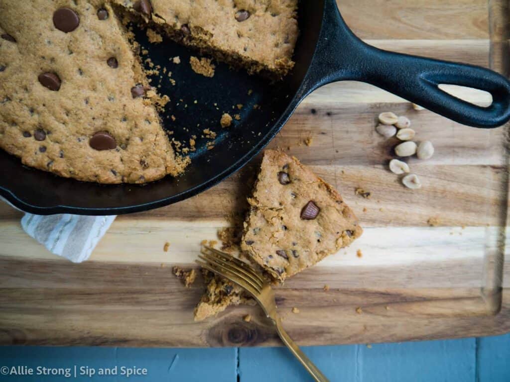 Peanut Butter Chocolate Chip Skillet Cookie | Sip and Spice